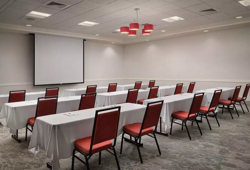 ホテル Hilton Garden Inn Ann Arbor