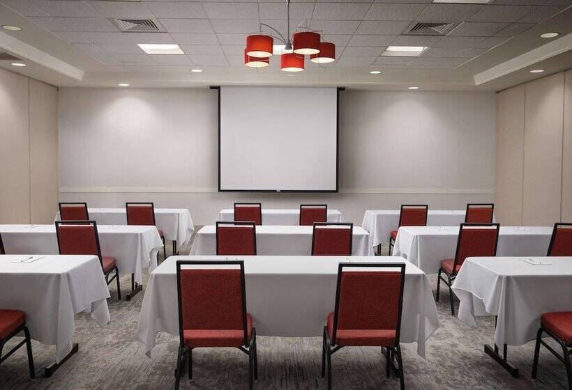 فندق Hilton Garden Inn Ann Arbor