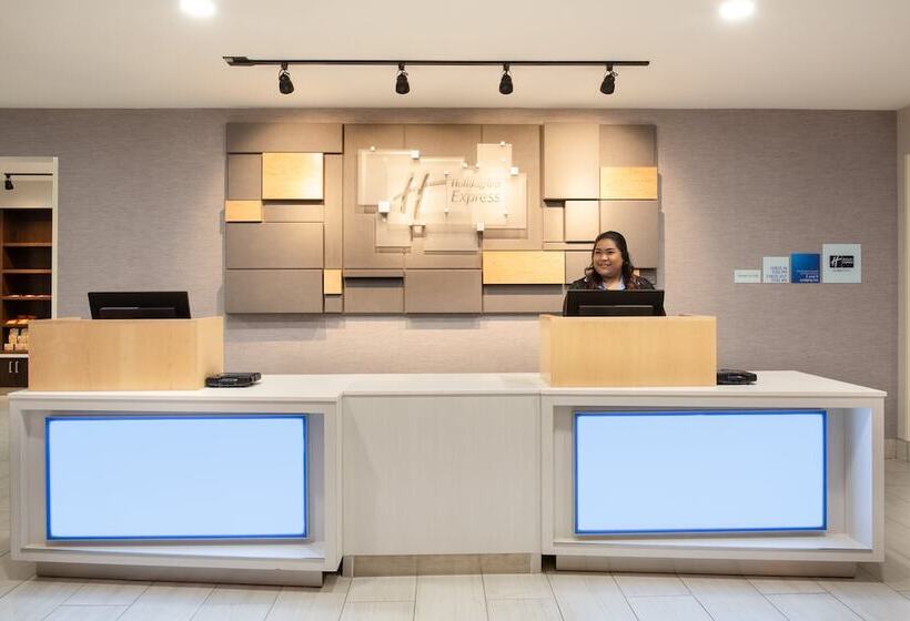 בית מלון כפרי Holiday Inn Express & Suites Lincoln City, An Ihg