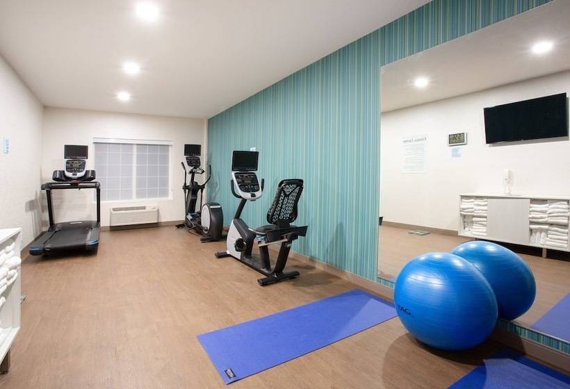 בית מלון כפרי Holiday Inn Express & Suites Lincoln City, An Ihg