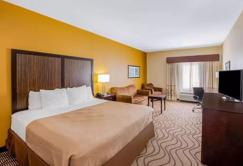 호텔 La Quinta Inn & Suites By Wyndham Floresville