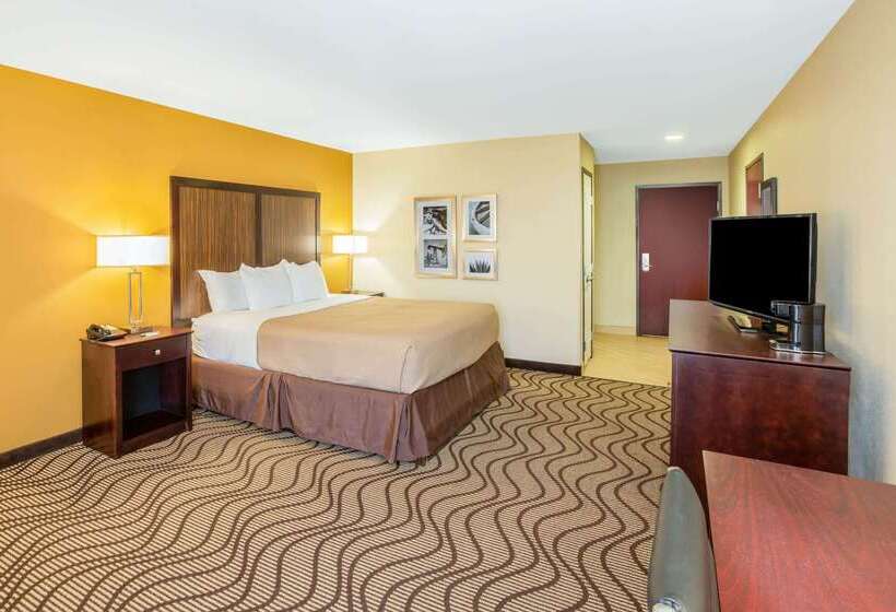 酒店 La Quinta Inn & Suites By Wyndham Floresville