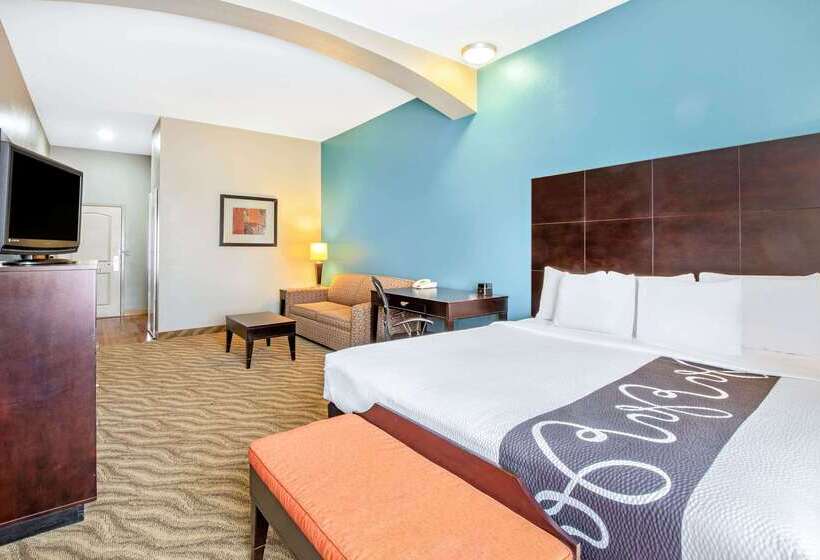 Отель La Quinta By Wyndham Glen Rose