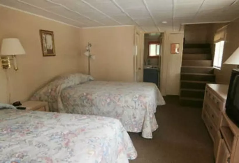 Hotelli Riverbend Lodging