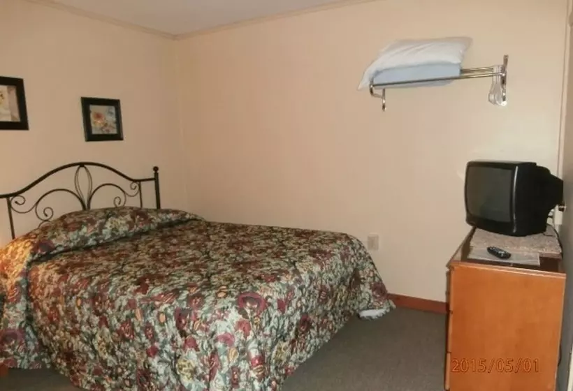 Hotelli Riverbend Lodging