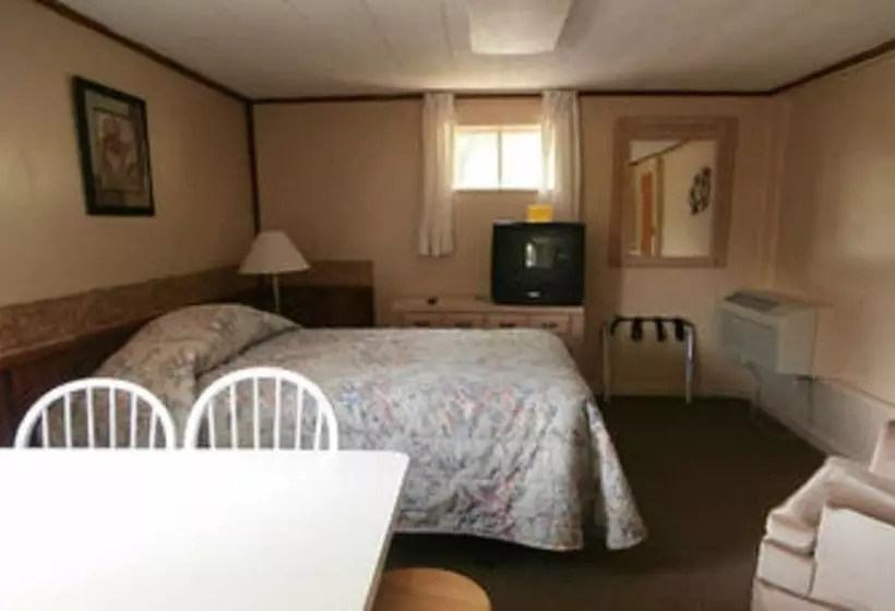 Hotelli Riverbend Lodging