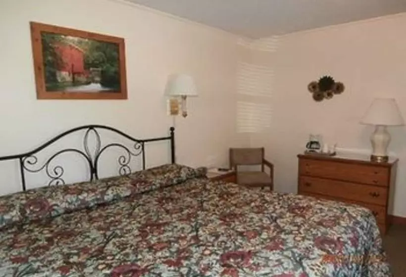 Hotelli Riverbend Lodging