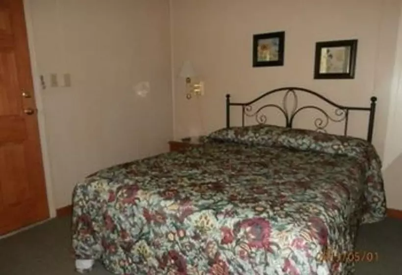 Hotelli Riverbend Lodging