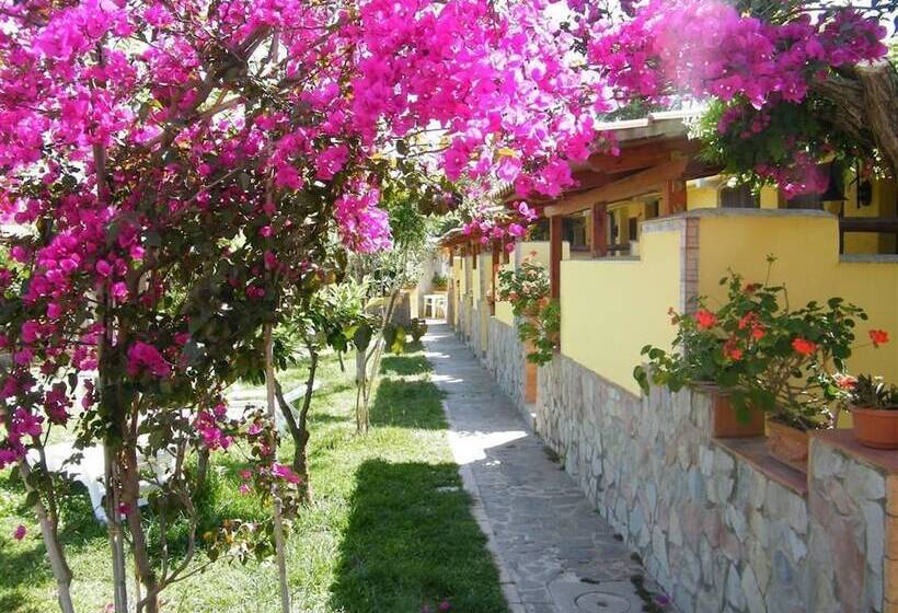 酒店 Villaggio Tabu