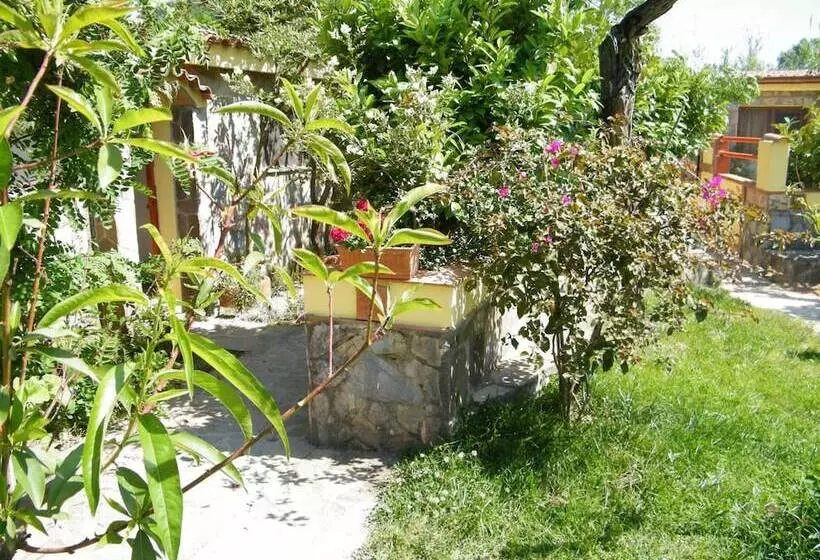 酒店 Villaggio Tabu