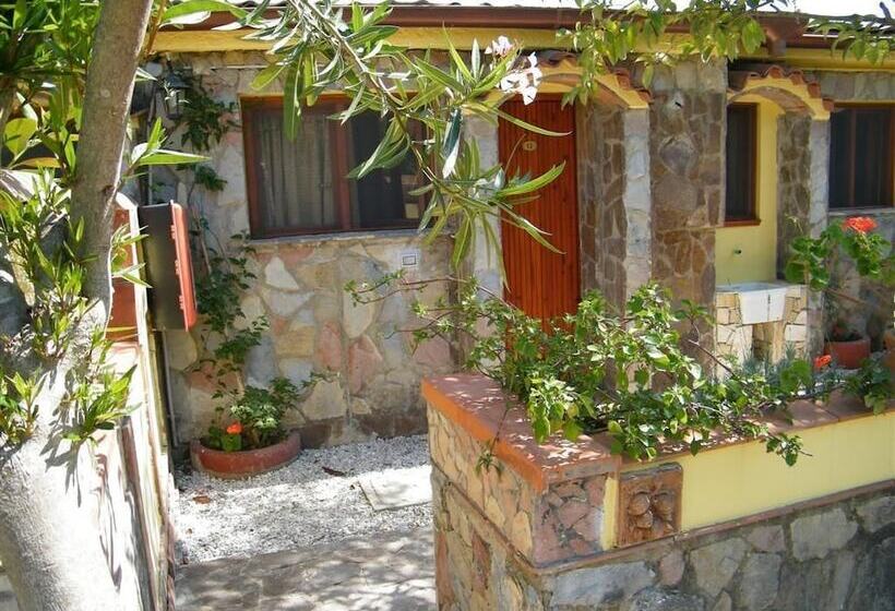 酒店 Villaggio Tabu