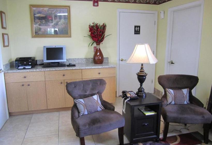 호텔 Western Inn & Suites