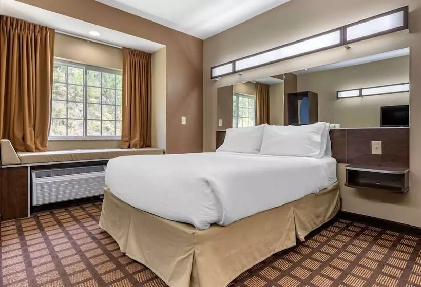 Microtel Inn & Suites By Wyndham Sylva Dillsboro Area