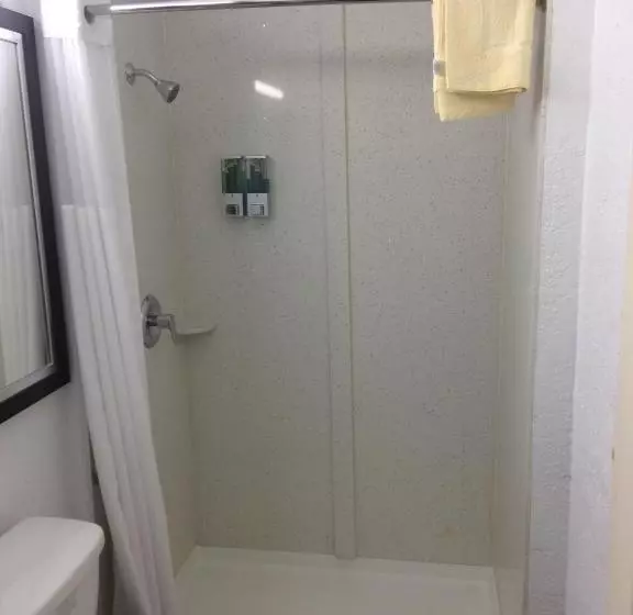 モーテル Budget Inn Of Avon Park