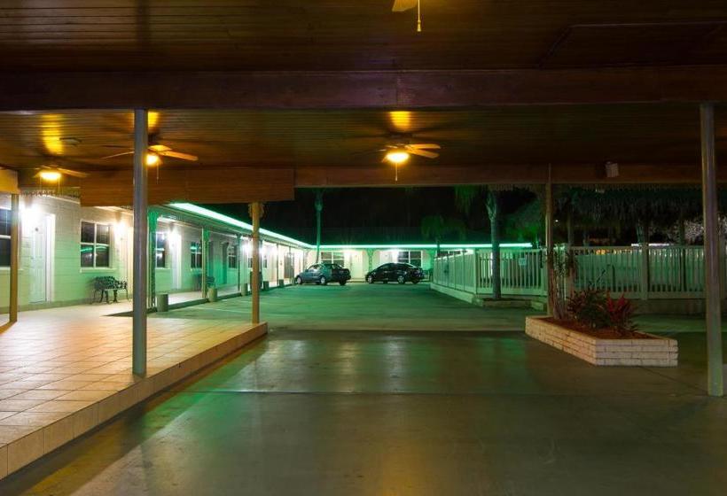 모텔 Budget Inn Of Avon Park