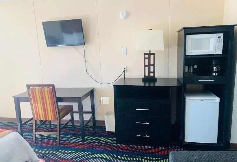 Мотель Americas Best Value Inn Elm Creek