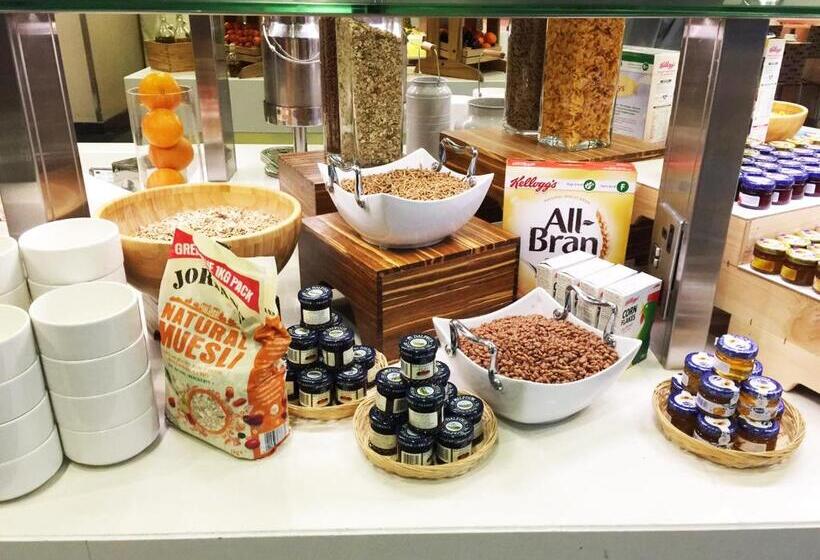 Novotel Abu Dhabi Al Bustan