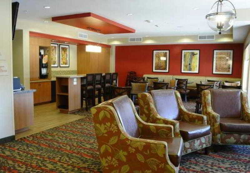 Towneplace Suites Redding