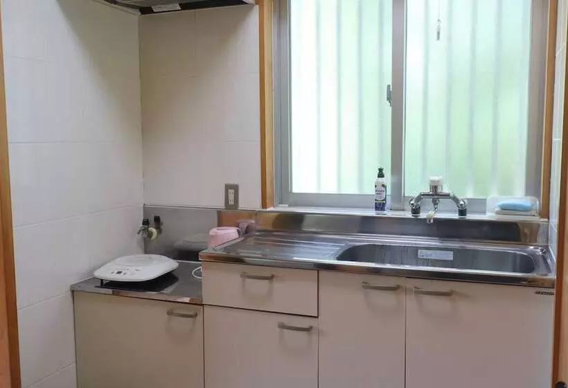 ホテル Minshuku Robinson