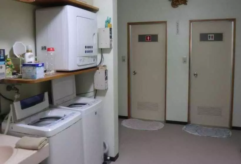 ホテル Minshuku Robinson