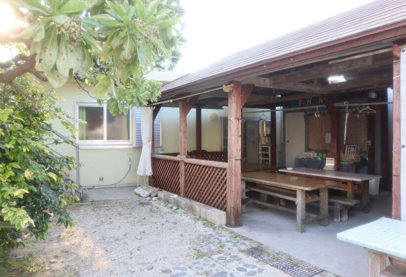 فندق Minshuku Robinson