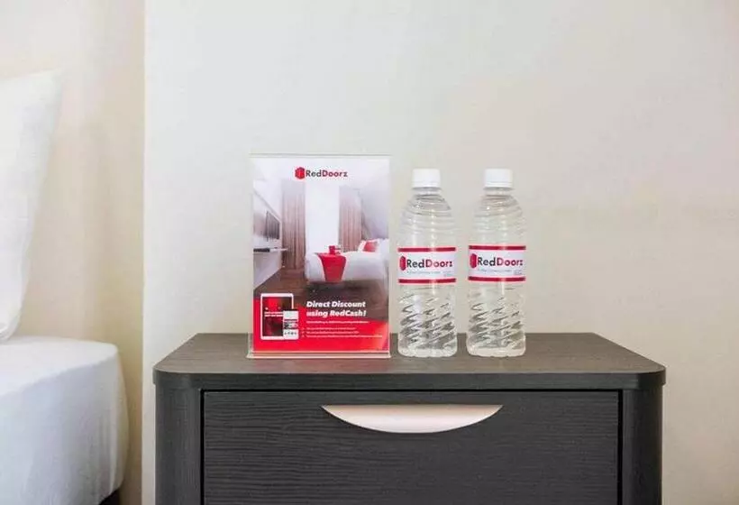 هتل Reddoorz Plus @ Panorama Villas Batu
