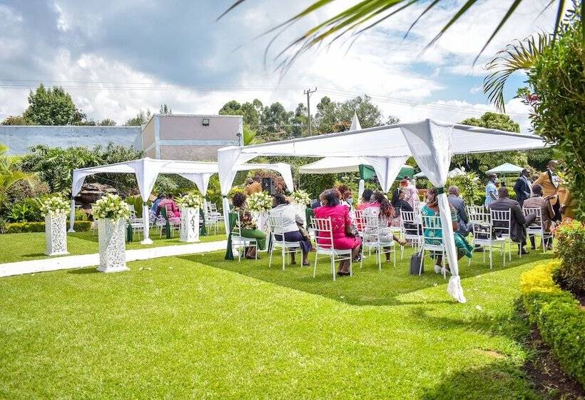 هتل Royal Green Gardens Resort