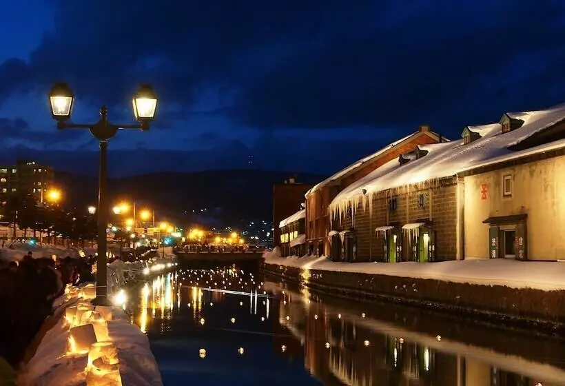 هتل Cozy Inn Otaru