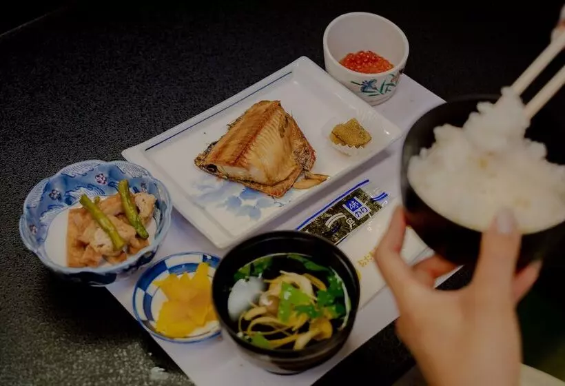 هتل Cozy Inn Otaru