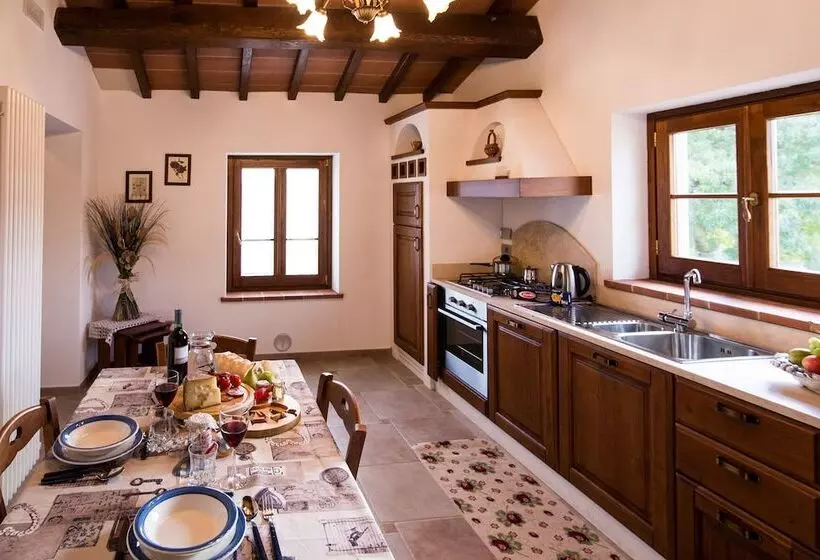 Maaseutuhotelli Agriturismo Quata Tuscany Country House