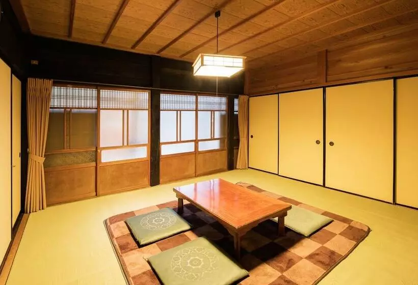 Majatalo Shirakawago Gassho House Nodaniya