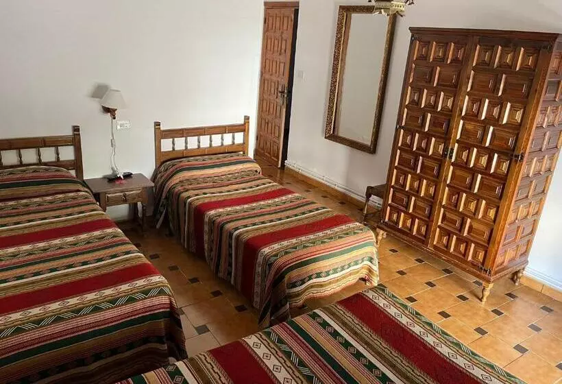 Hostal Rural Poqueira