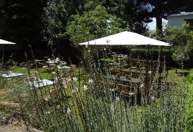 Hostal Rural Poqueira