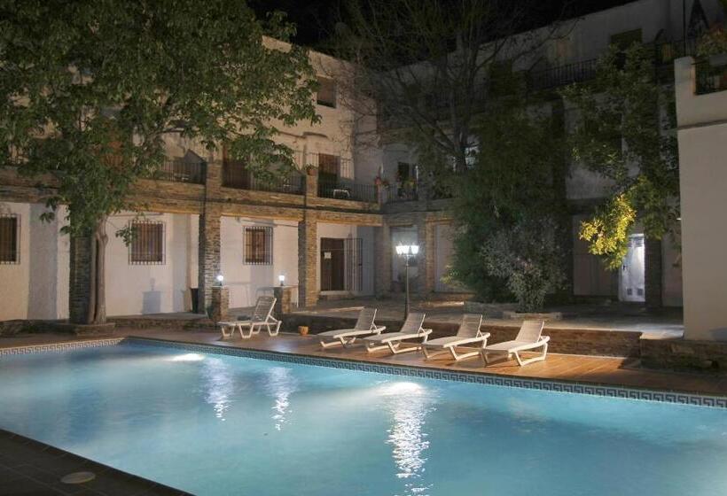 Hostal Rural Poqueira