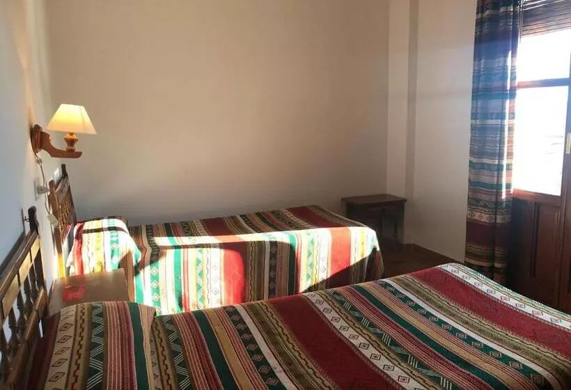 Hostal Rural Poqueira