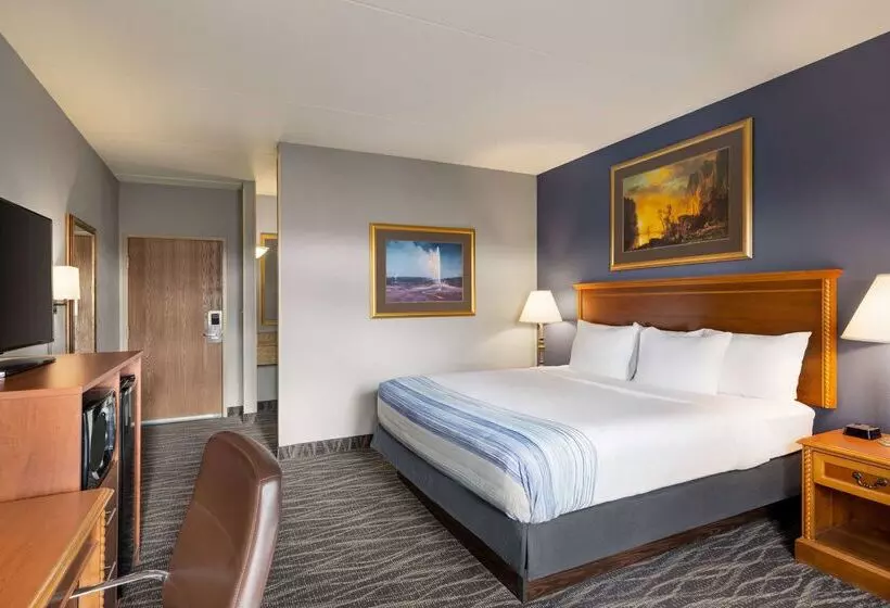 ホテル Americinn By Wyndham Laramie Near University Of Wyoming