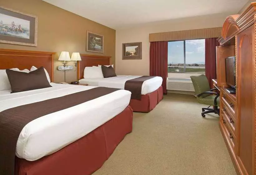 ホテル Americinn By Wyndham Laramie Near University Of Wyoming