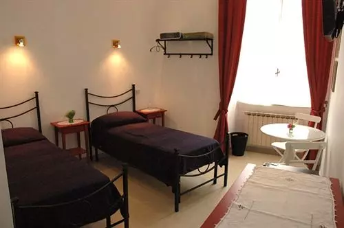 هتل Babuino 127 Rooms