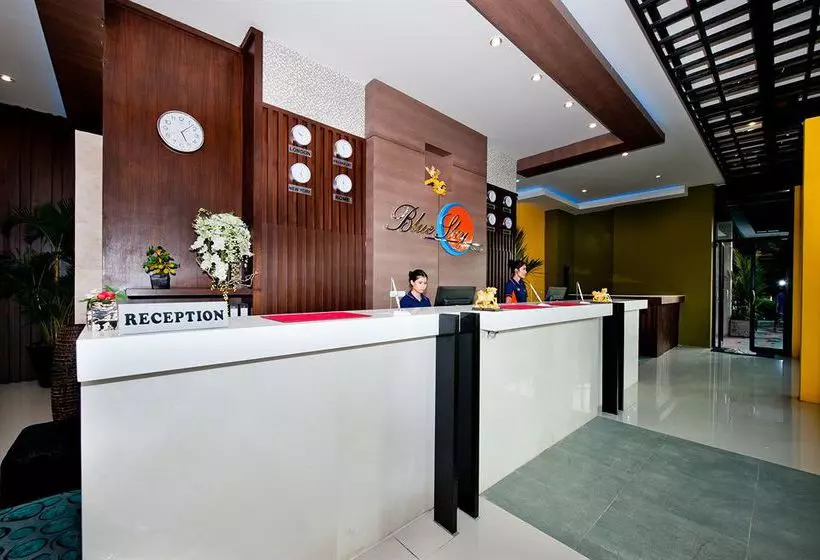 Hotelli Tuana Blue Sky Patong