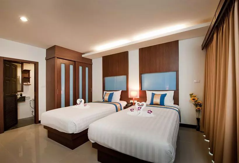 Hotelli Tuana Blue Sky Patong