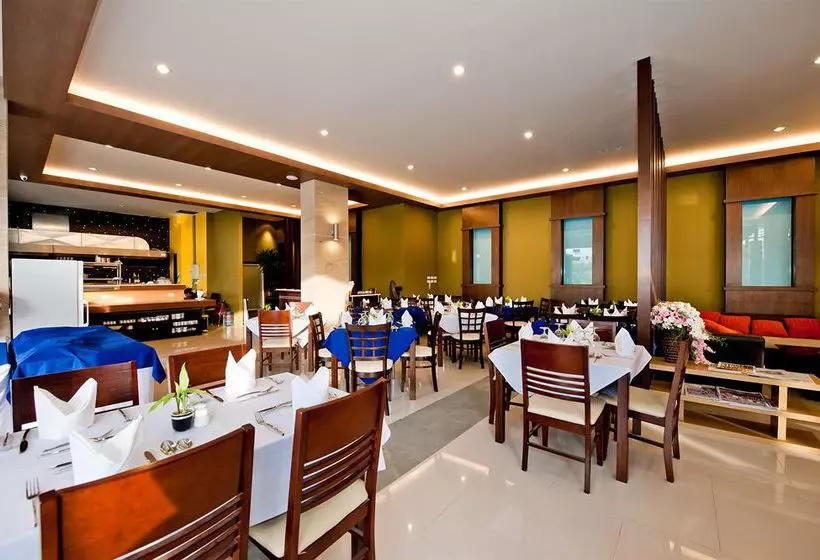 Hotelli Tuana Blue Sky Patong