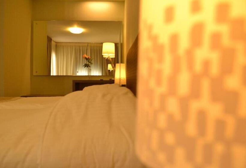 호텔 Ellopia Point