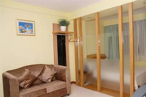 Home Club Hotel Pingan Branch