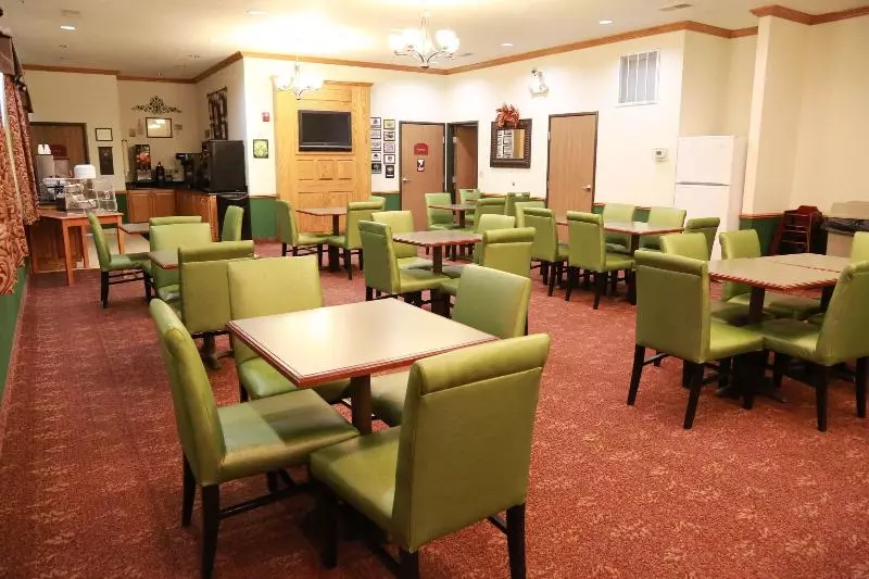 호텔 Horizon Inn & Suites