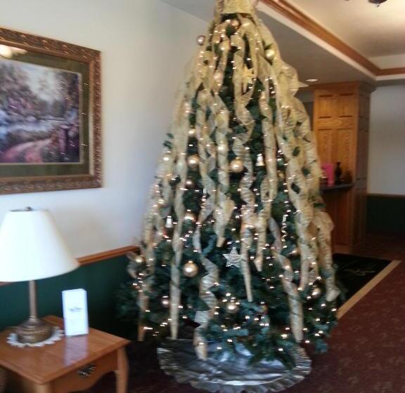 Hotel Horizon Inn & Suites