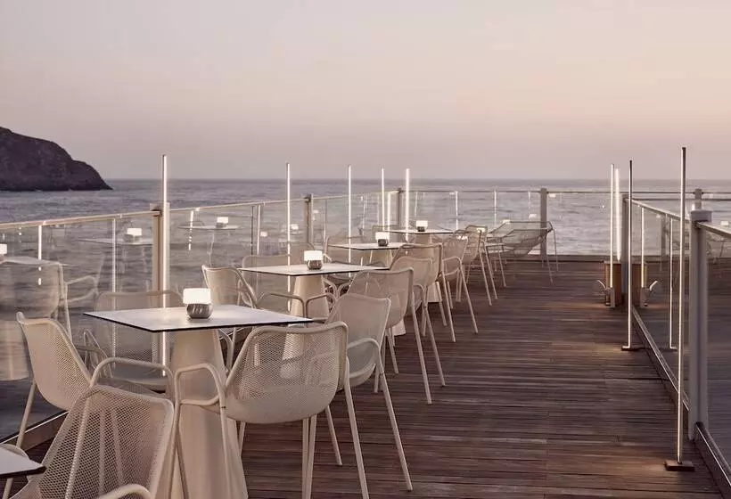 ホテル Kantouni Beach Boutique