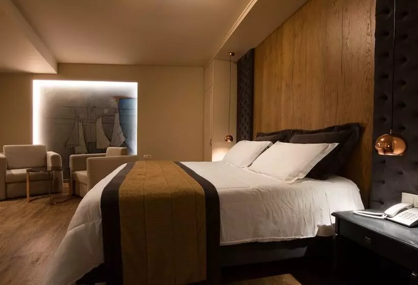 Отель Kentrikon