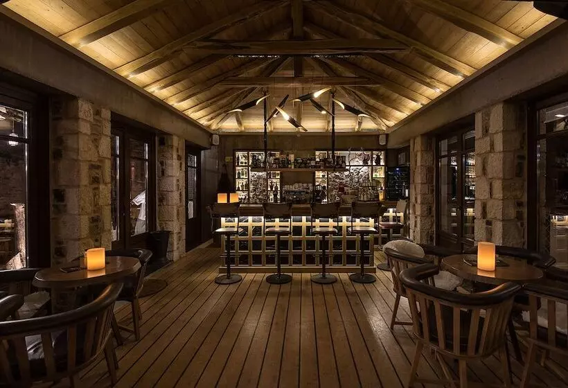 Отель Kentrikon