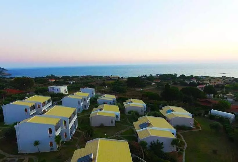 בית מלון כפרי Navarone