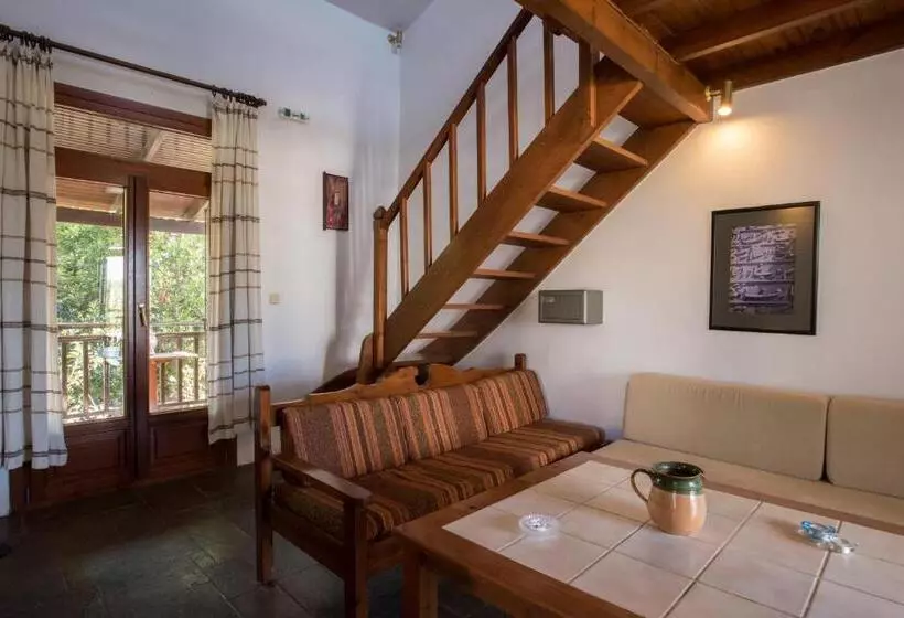 Hotel Proimos Maisonnettes